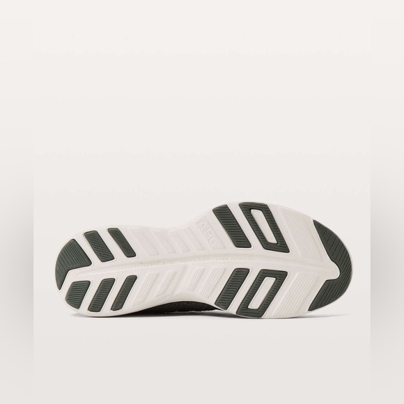 APL Men’s TechLoom Phantom Shoe in Fatigue Pristine Soft Pink Size 11.5. - Picture 11 of 13